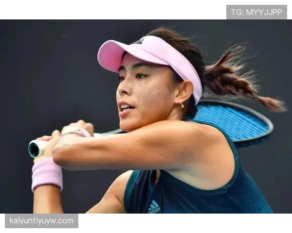 小威退役后晒出的日常：凌晨四点健身房打卡，早餐吃草，下午买下整条街的限量款