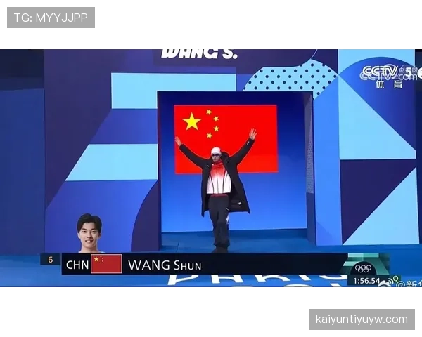 汪顺领奖台像冰山，翻开日常照却是邻家大哥，这反差笑抽了